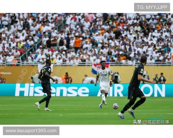 劳塔罗制胜球：转身抽射直挂远角