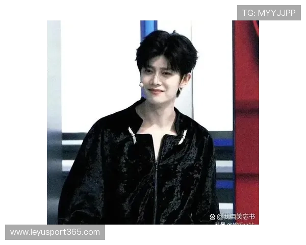 任嘉伦亮相全明星:首位全程解说NBA的中国男演员 任嘉伦亮相全明星:首位全程解说NBA的中国男演员